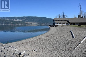 7100 Dunwaters Road - Photo 18