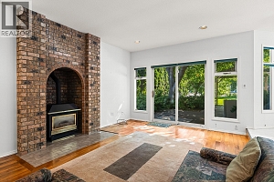 2595 MAQUINNA Road - Photo 30