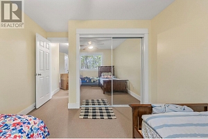 135 Ziprick Road Unit# 409 - Photo 33