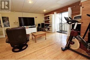 324 Clifton Road N - Photo 33