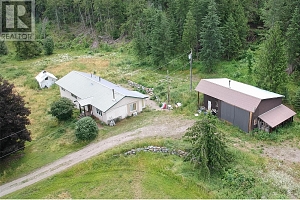 1538 Highway 6 - Photo 13
