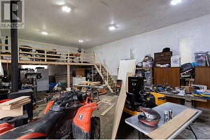 1538 Highway 6 - Photo 47