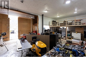 1538 Highway 6 - Photo 48