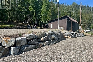 1538 Highway 6 - Photo 52
