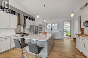 6131 Seymoure Lane - Photo 11