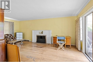 1880 Riverside Avenue - Photo 11