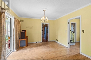 1880 Riverside Avenue - Photo 12