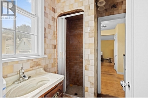 1880 Riverside Avenue - Photo 19