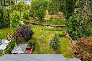 1880 Riverside Avenue - Photo 6