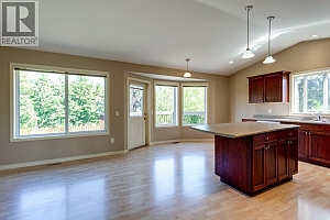 4541 Gordon Drive - Photo 11