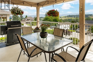 1068 Caledonia Way - Photo 9
