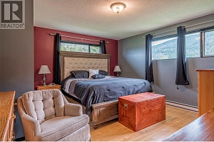 1121 Mountain View Road - Photo 17