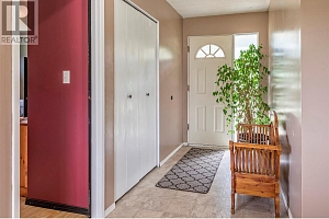 1121 Mountain View Road - Photo 6