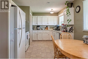 1121 Mountain View Road - Photo 7
