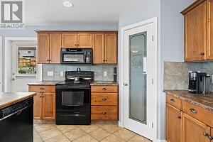 1520 Feedham Avenue - Photo 13