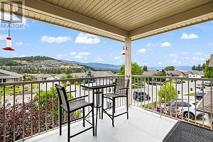 1520 Feedham Avenue - Photo 14
