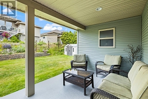 1520 Feedham Avenue - Photo 36