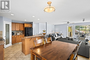 1520 Feedham Avenue - Photo 9
