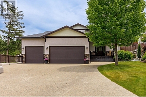 4841 Canyon Ridge Crescent - Photo 3