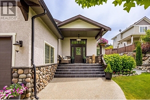4841 Canyon Ridge Crescent - Photo 4