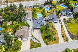 4841 Canyon Ridge Crescent - Photo 76