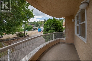 703 Granville Avenue Unit# 103 - Photo 12