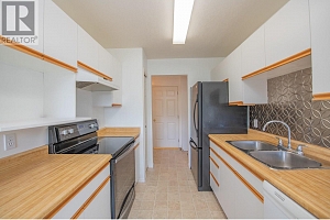 703 Granville Avenue Unit# 103 - Photo 3