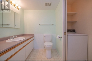 703 Granville Avenue Unit# 103 - Photo 31