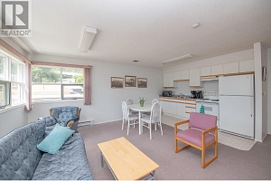 703 Granville Avenue Unit# 103 - Photo 40