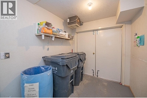 703 Granville Avenue Unit# 103 - Photo 42