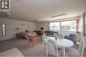 703 Granville Avenue Unit# 103 - Photo 46