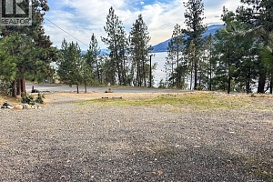 9775/9819 Okanagan Centre Road W - Photo 11