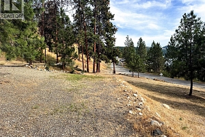 9775/9819 Okanagan Centre Road W - Photo 17