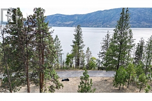 9775/9819 Okanagan Centre Road W - Photo 2