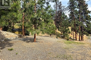 9775/9819 Okanagan Centre Road W - Photo 22