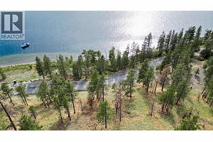 9775/9819 Okanagan Centre Road W - Photo 3