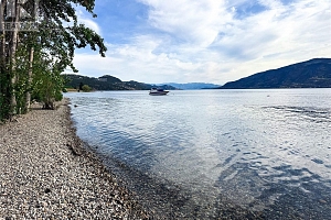 9775/9819 Okanagan Centre Road W - Photo 4