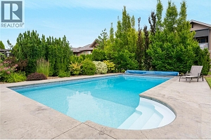 2464 SELKIRK Drive - Photo 16