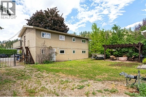 875 Hammer Avenue - Photo 23