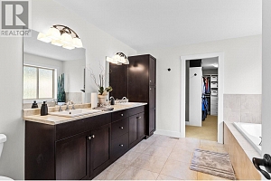 1441 Black Mountain Crescent - Photo 9