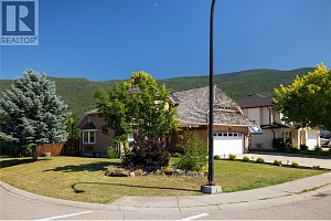 2028 Okanagan Street - Photo 6