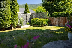 2028 Okanagan Street - Photo 9