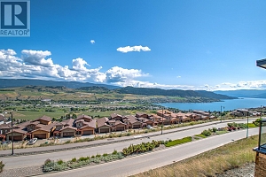 7735 OKANAGAN HILLS Boulevard Unit# 20 - Photo 2