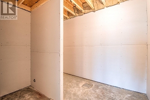 7735 OKANAGAN HILLS Boulevard Unit# 20 - Photo 27