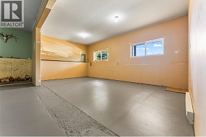 4350 33 Highway - Photo 38