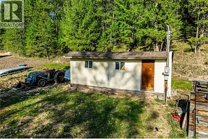4350 33 Highway - Photo 45