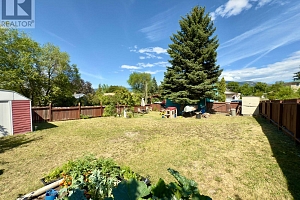 1802 31 Street - Photo 18