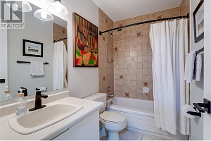 1056 Bernard Avenue Unit# 305 Lot# 43 - Photo 16