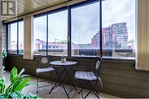 1056 Bernard Avenue Unit# 305 Lot# 43 - Photo 18