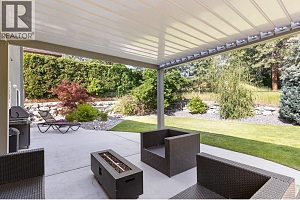 2111 Lillooet Crescent - Photo 23